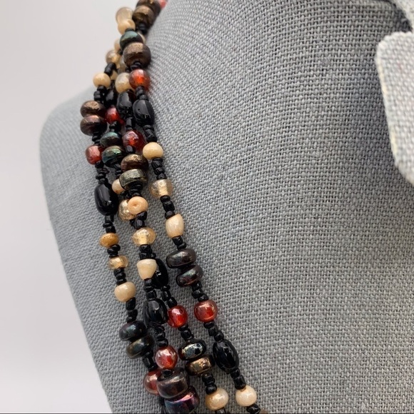 Vintage Neutral Brown, Red, Black Beige Layered Chunky Beaded Short Necklace 16" - Picture 3 of 7